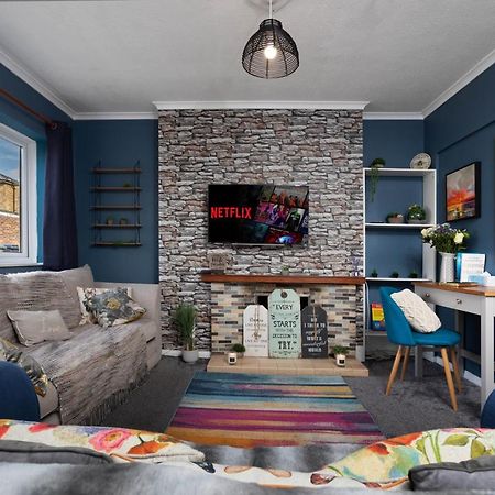 Perfect For Contractors - Canterbury - Free Parking - Ultra Wifi Екстериор снимка