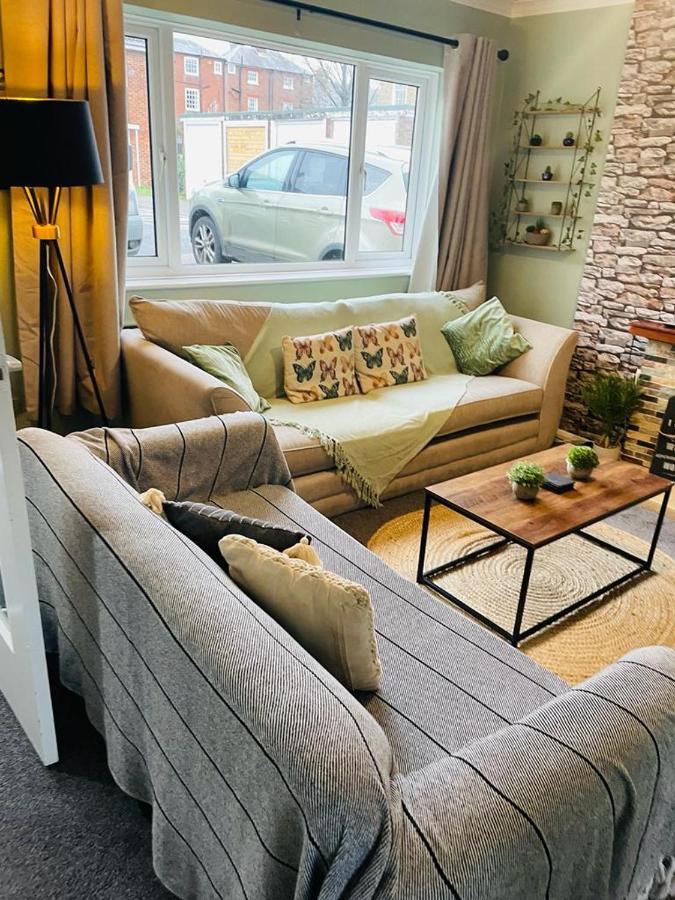 Perfect For Contractors - Canterbury - Free Parking - Ultra Wifi Екстериор снимка